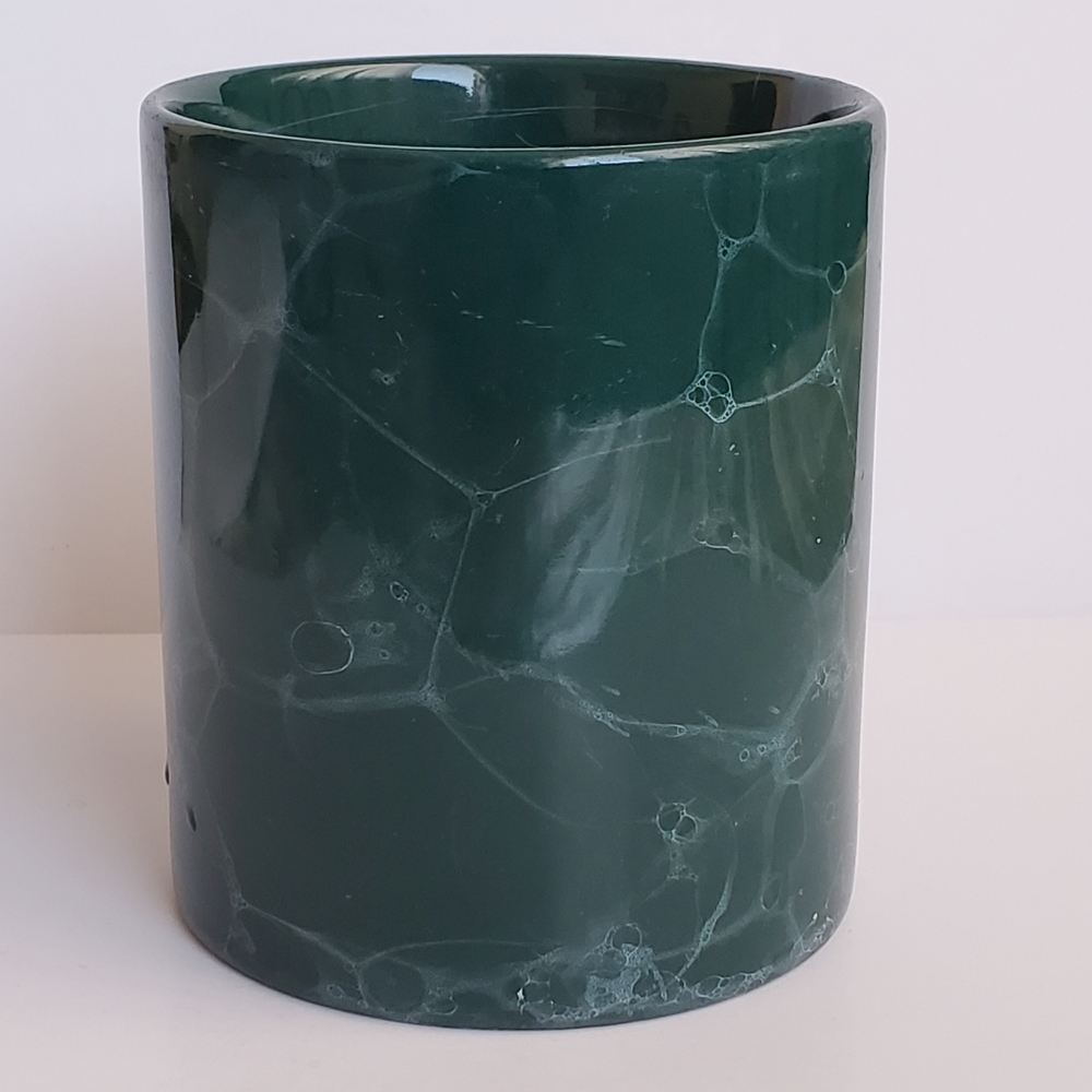 Green Mug With Marble Pattern Design - Picture 4 of 10